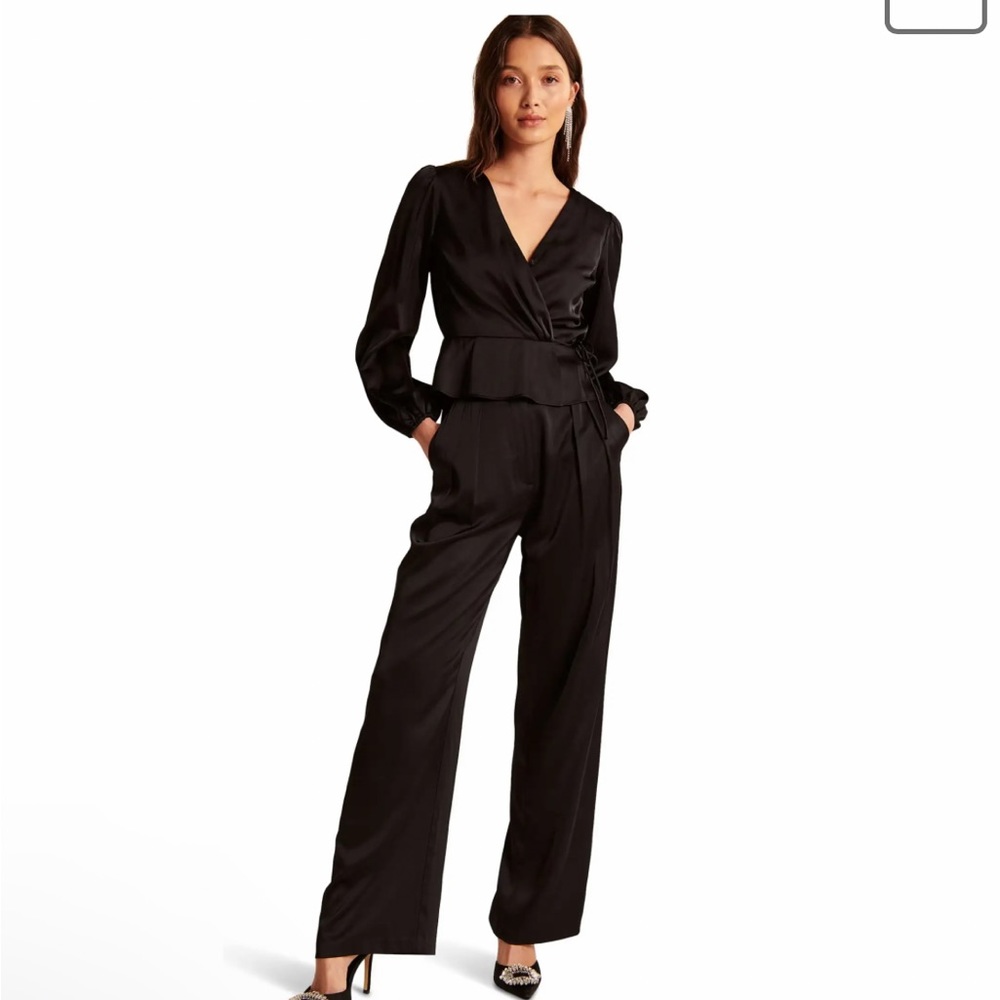 A&F Black Long Sleeve Satin Wrap Top